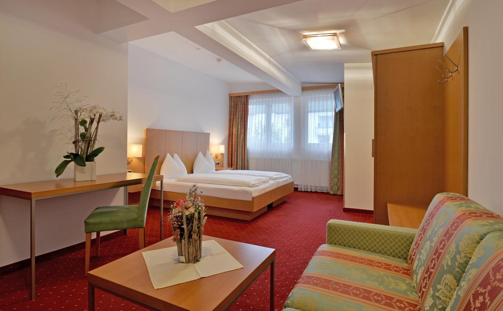 Hotel Tiroler Stuben Вергль Номер фото