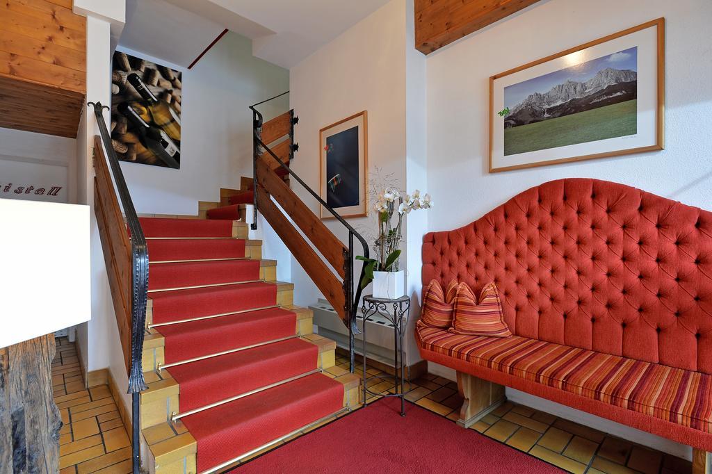 Hotel Tiroler Stuben Вергль Экстерьер фото